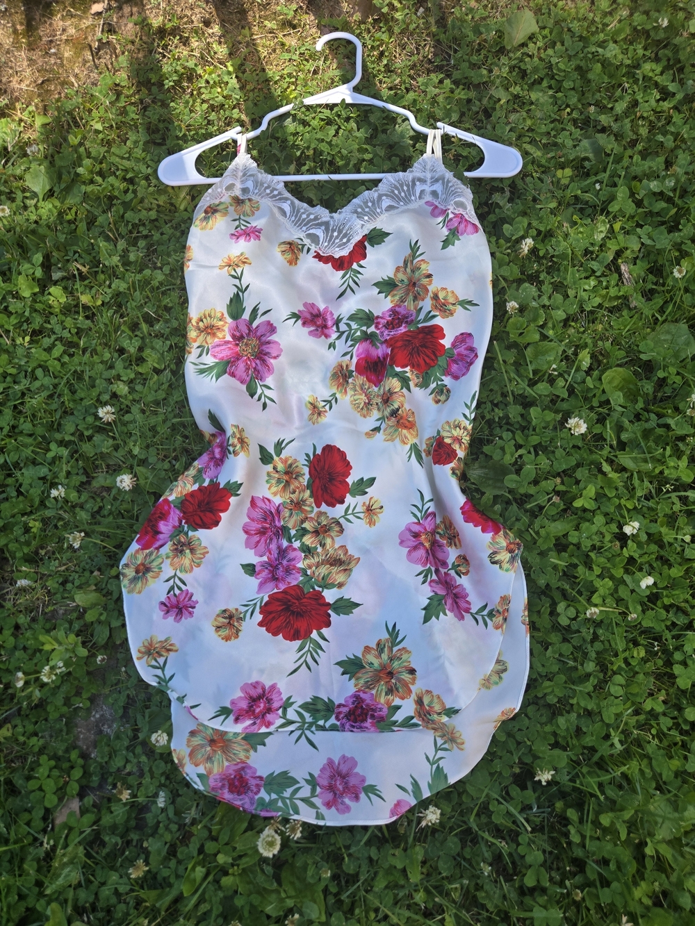 Victoria's Secret White Floral Lace Trim Satin Chemise